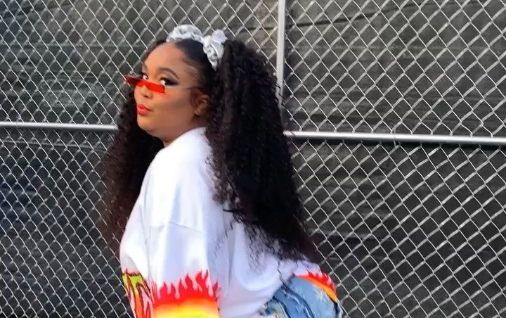 Lizzo Says Her Phone Was Stolen by Ghost at Haunted Castle
