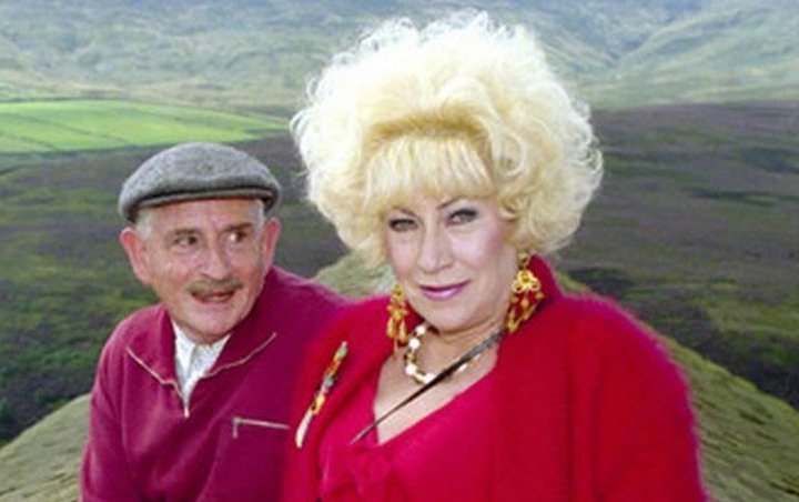 'Last of Summer Wine' Star Jean Fergusson Dies at 74