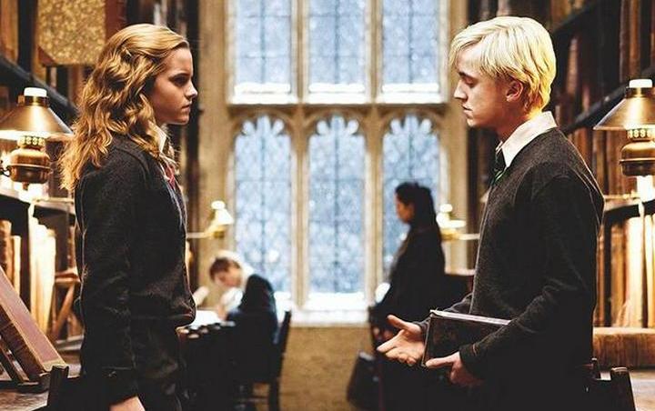 Rupert Grint Says Emma Watson and Tom Felton Had 'Sparks' on 'Harry Potter' Set