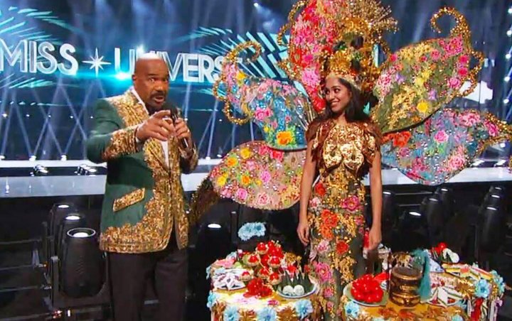 Miss Universe 2019: Steve Harvey Blames Teleprompter for National Costume Winner Blunder