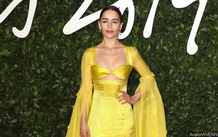 Emilia Clarke Says Her Mother Doesn't Allow Her to Get Drunk During ...