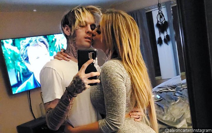 Aaron Carter's Fans Call His New GF 'Plastic', Claim She Just Uses Him After Instagram Debut