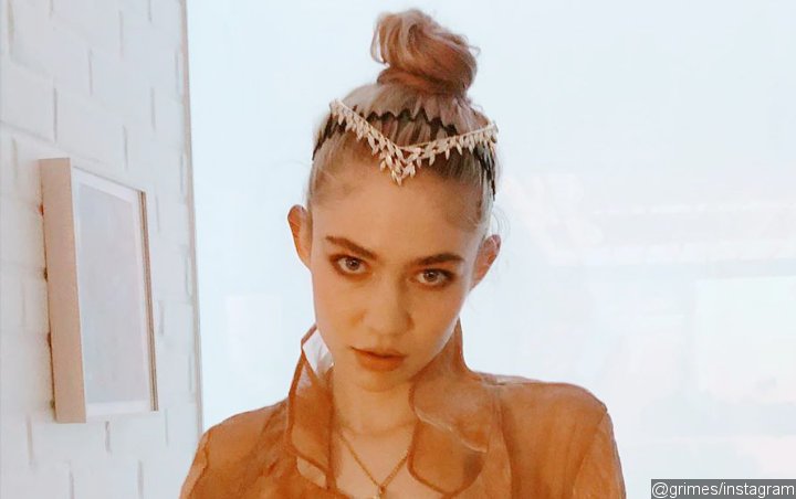 Grimes Hopes to Allow Her Baby Decide Own Gender Identity