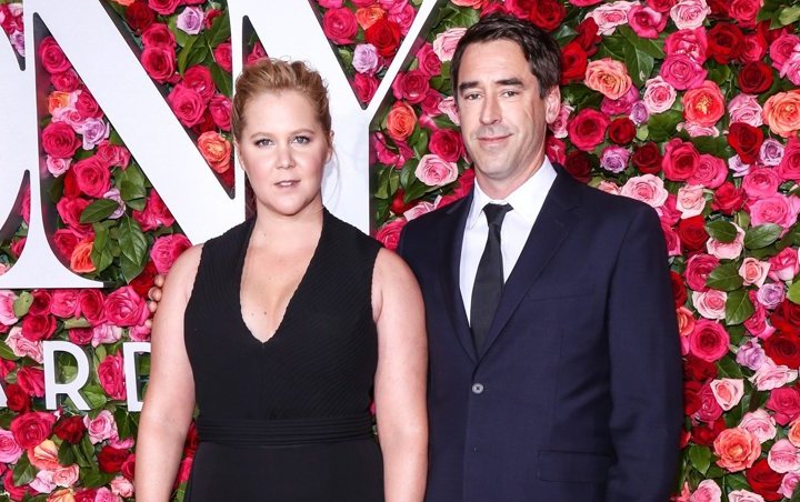 Amy Schumer to 'Learn to Cook' From Husband on New Show