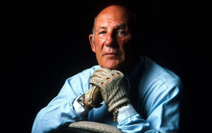 Racing Legend Stirling Moss Dies at 90