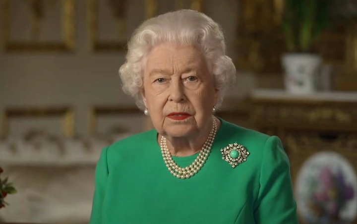 Queen Elizabeth II Reminds 'Coronavirus Will Not Overcome Us' in First Easter Message