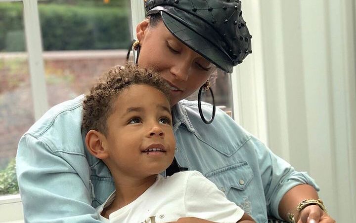 Alicia Keys Hopes Son Grow Up Strong and Never Be Silenced Amid Black Lives Matter Protests