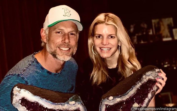 Jessica Simpson Shows Off Dream Gift From Husband for Sixth Wedding Anniversary