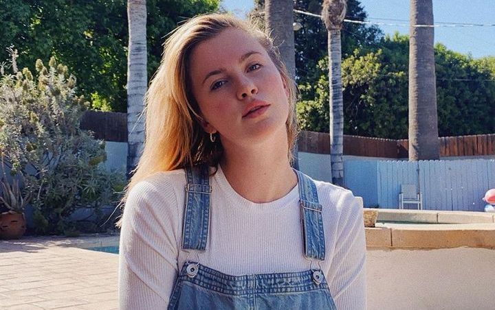 Ireland Baldwin Left With Bruised Face After Being Robbed in Parking Lot 