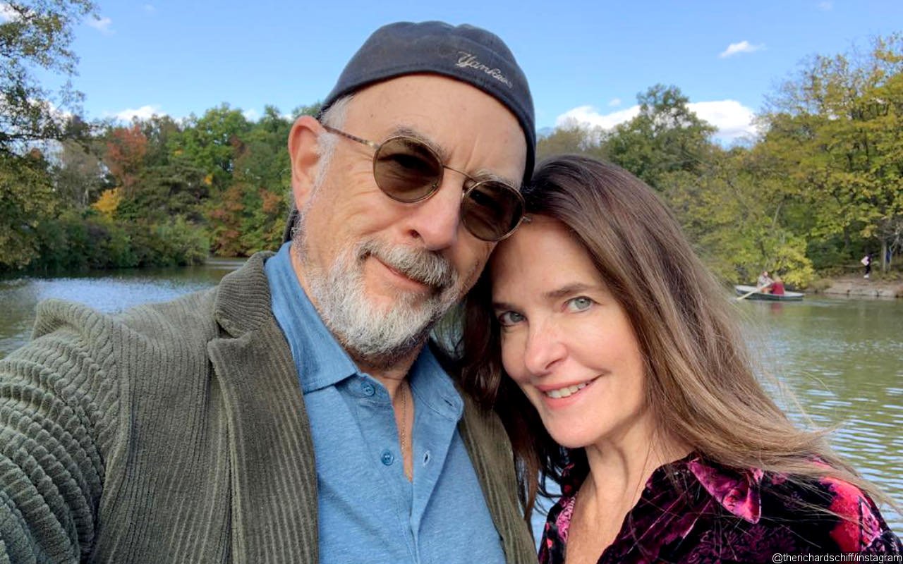 Richard Schiff and Sheila Kelley 'Determined' to Be Healthy Again After COVID-19 Diagnosis