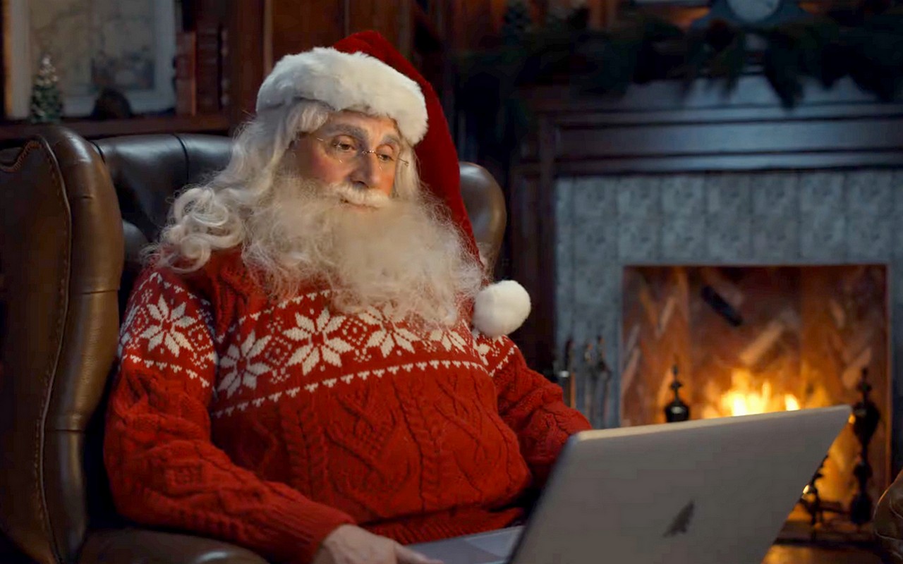 Steve Carell Suits Up as Santa in 'Christmas Gift Xfinity'