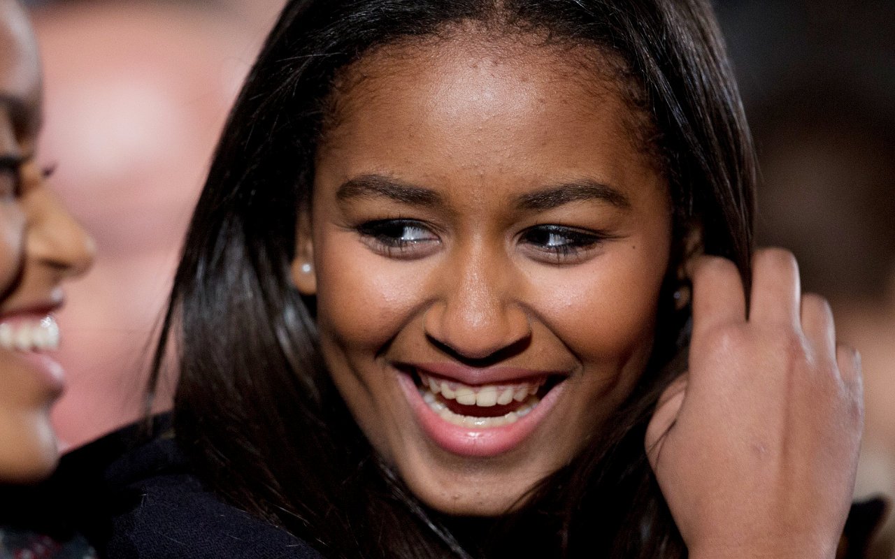 Sasha Obama Happily Dancing With Friends in Now-Deleted TikTok Video