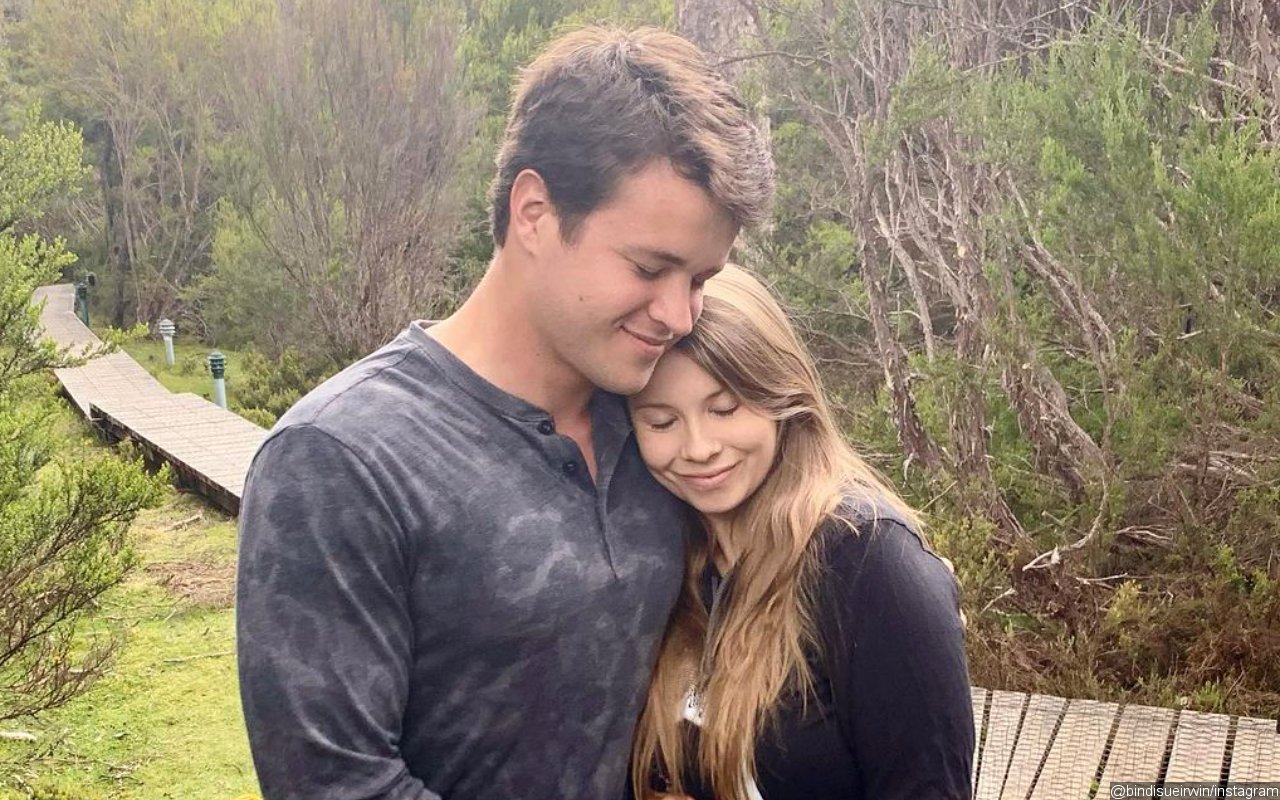 Steve Irwin's Daughter Bindi and Husband Honor Her Parents With Maternity Pic