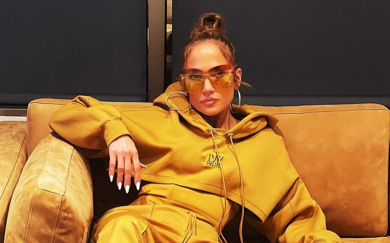 Jennifer Lopez Struggled to 'Love Herself' Until Her 30s