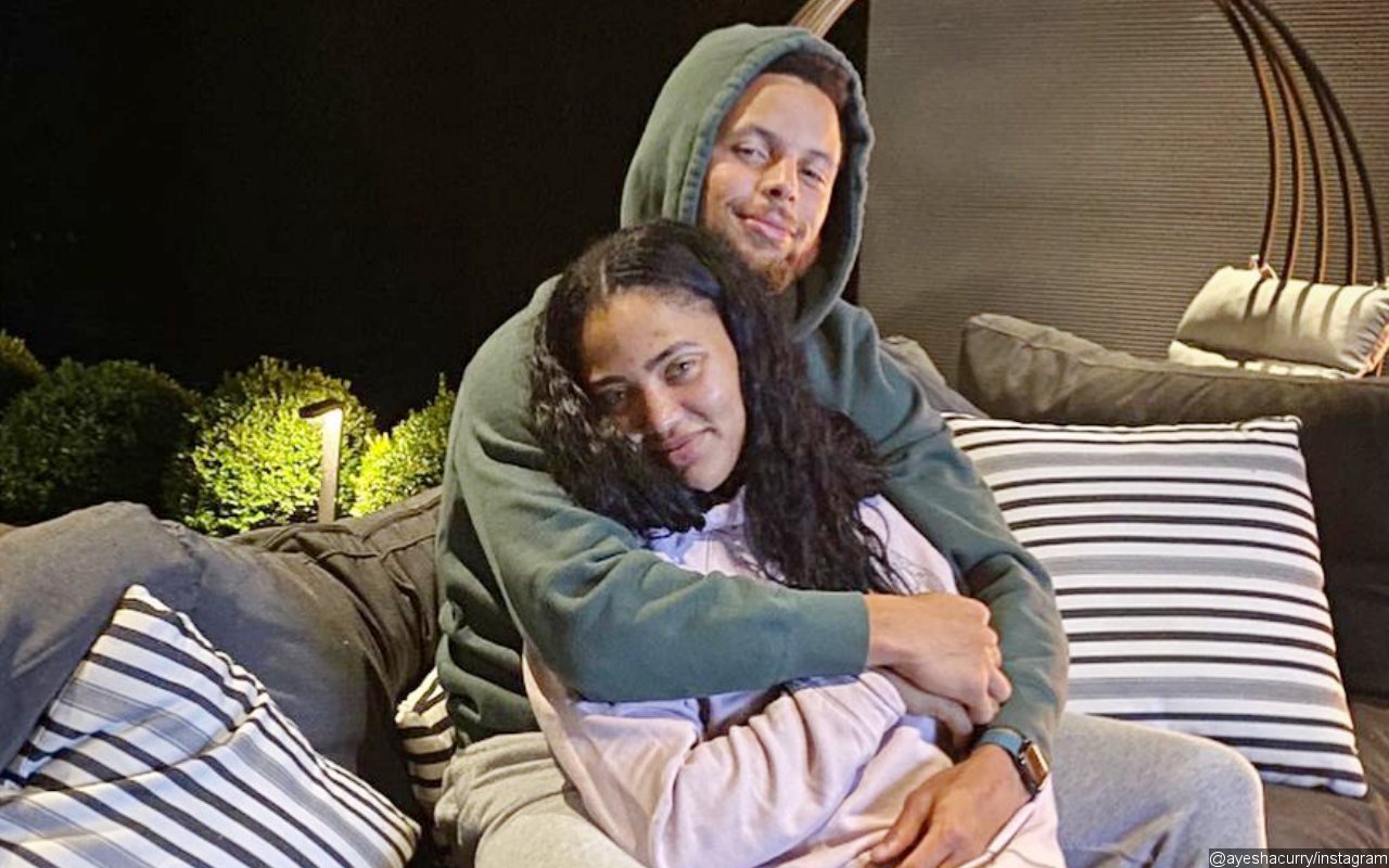 Stephen Curry's Wife Ayesha Dubbed 'Hypocrite' After Posing Nude for Magazine