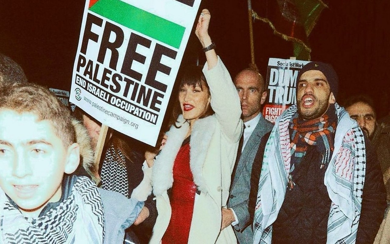 Bella Hadid Takes to Street to Join Protesters in Support of Palestine