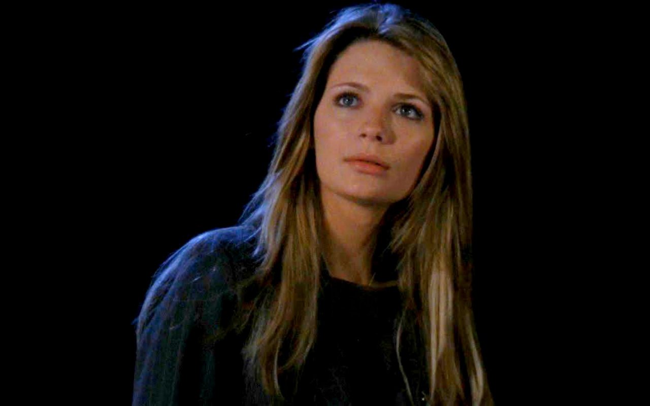 Mischa Barton Allegedly Left 'The O.C.' Crew Frustrated for Constantly Showing Up Late
