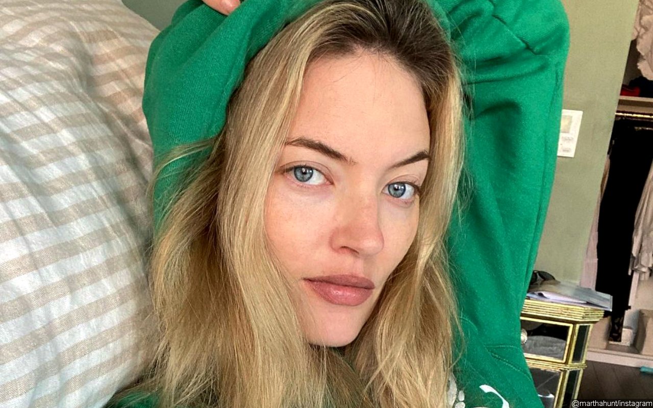 Victoria's Secret Model Martha Hunt Bares 'Full Heart' Baby Bump as She's Expecting First Child