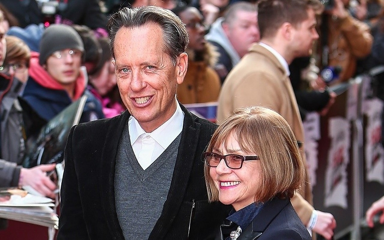 Richard E. Grant Bids farewell to Late Wife as Family and Friends ...