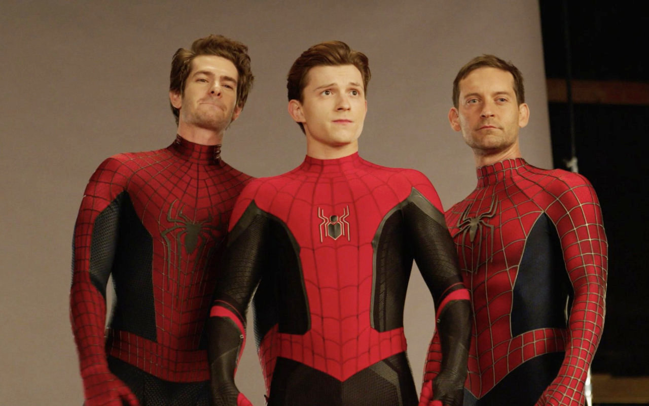 Fans Rave Over Tom Holland, Andrew Garfield and Tobey Maguire Recreating 'Spider-Man' Meme