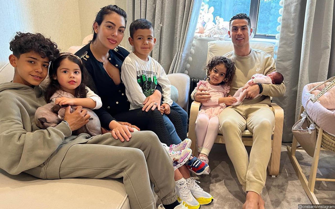 Cristiano Ronaldo 'Grateful' to Bring Newborn Daughter Home After Losing Baby Son During Childbirth