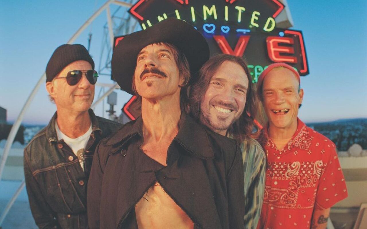 Red Hot Chili Peppers to Receive Global Pop Icon Award at 2022 MTV VMAs