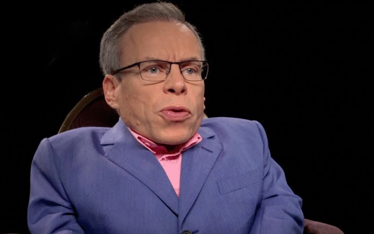 Warwick Davis Explains How Losing First and Second Babies Had 'Devastating' Impact on Him