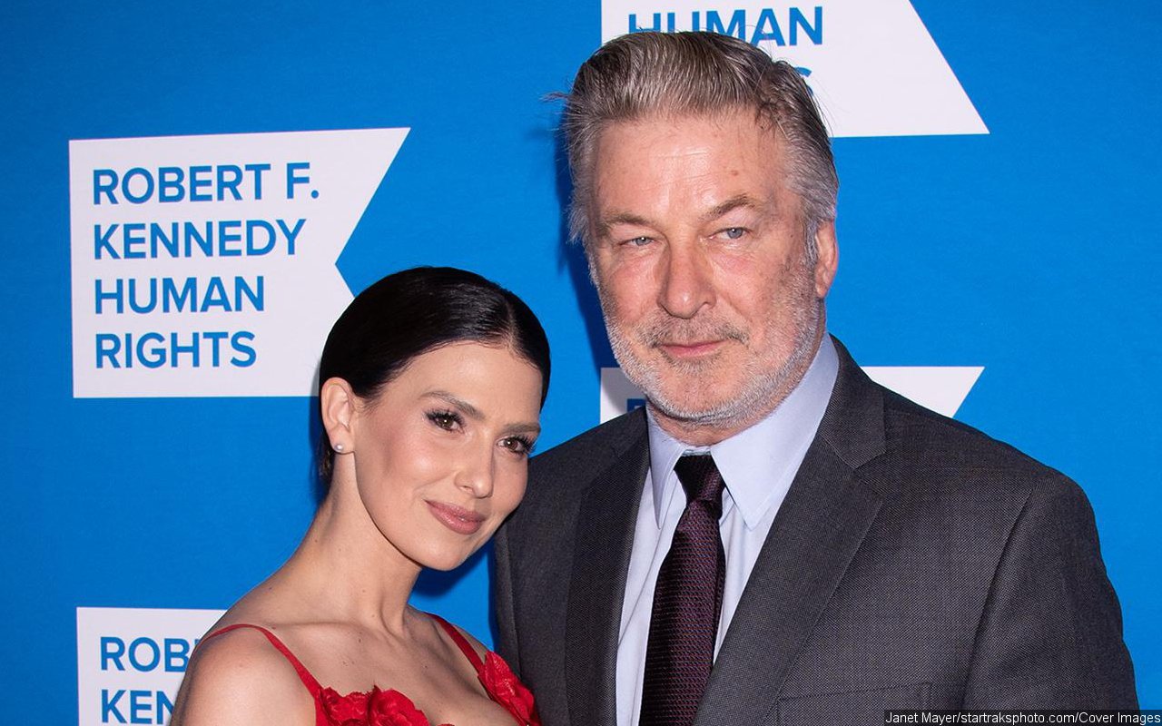 Alec Baldwin Trolled After Wife Hilaria Hits 1M Instagram Followers ...