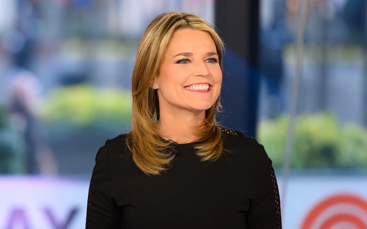 Savannah Guthrie Leaves 'Today' on Air After Testing Positive for COVID-19 