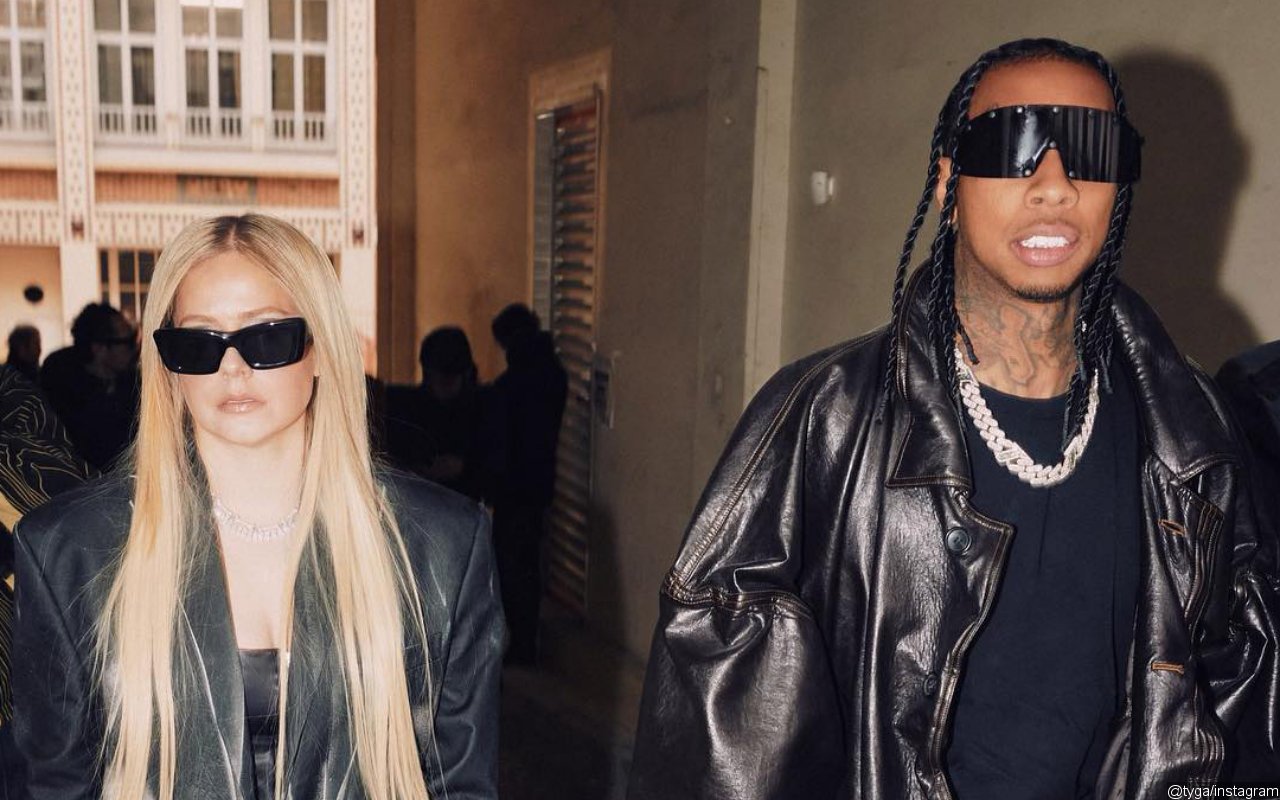 Avril Lavigne and Tyga 'Taking Things Very Slowly' Despite His Luxury Gift for Her