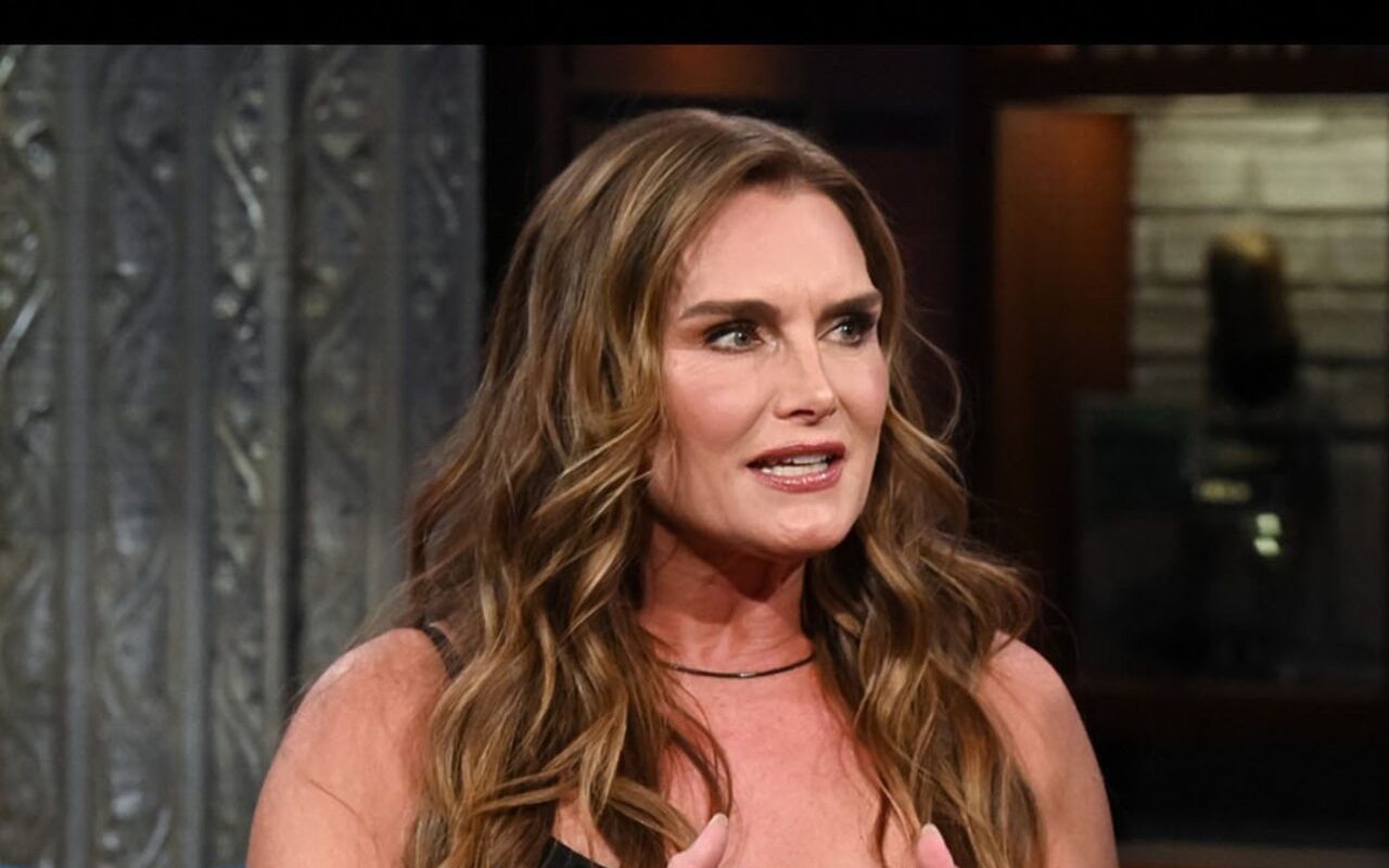 Brooke Shields Is Ignoring 'the Blue Lagoon' Director Calls After Doc