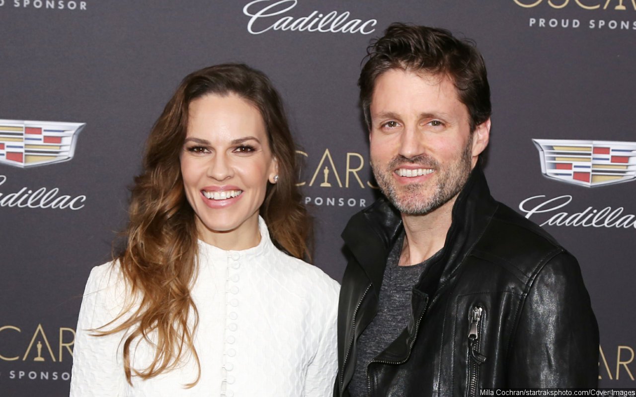 Hilary Swank Can't 'Be Happier' After Welcoming Twin Babies
