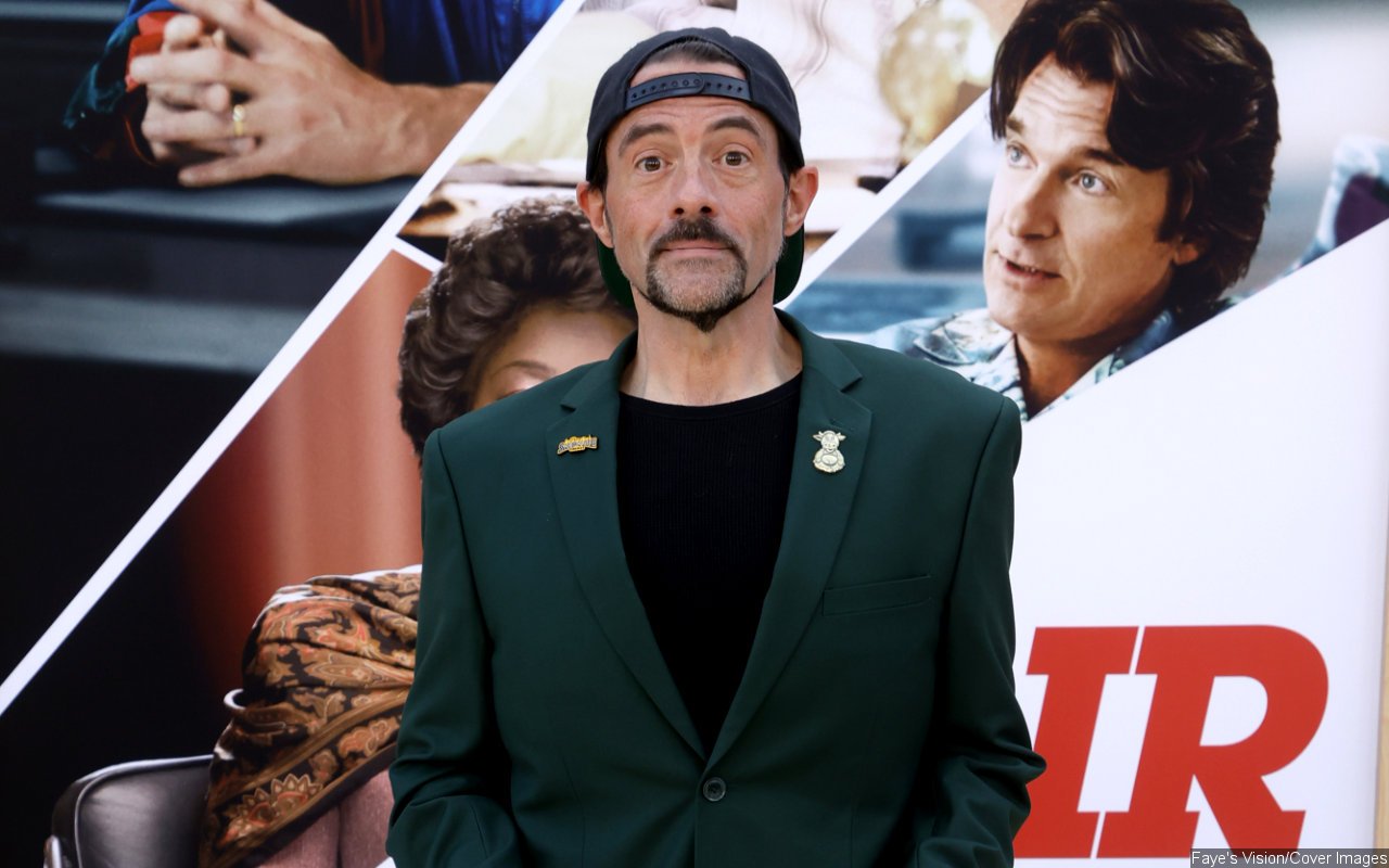 Kevin Smith Admits He Went to Therapy to Cope With Childhood Trauma