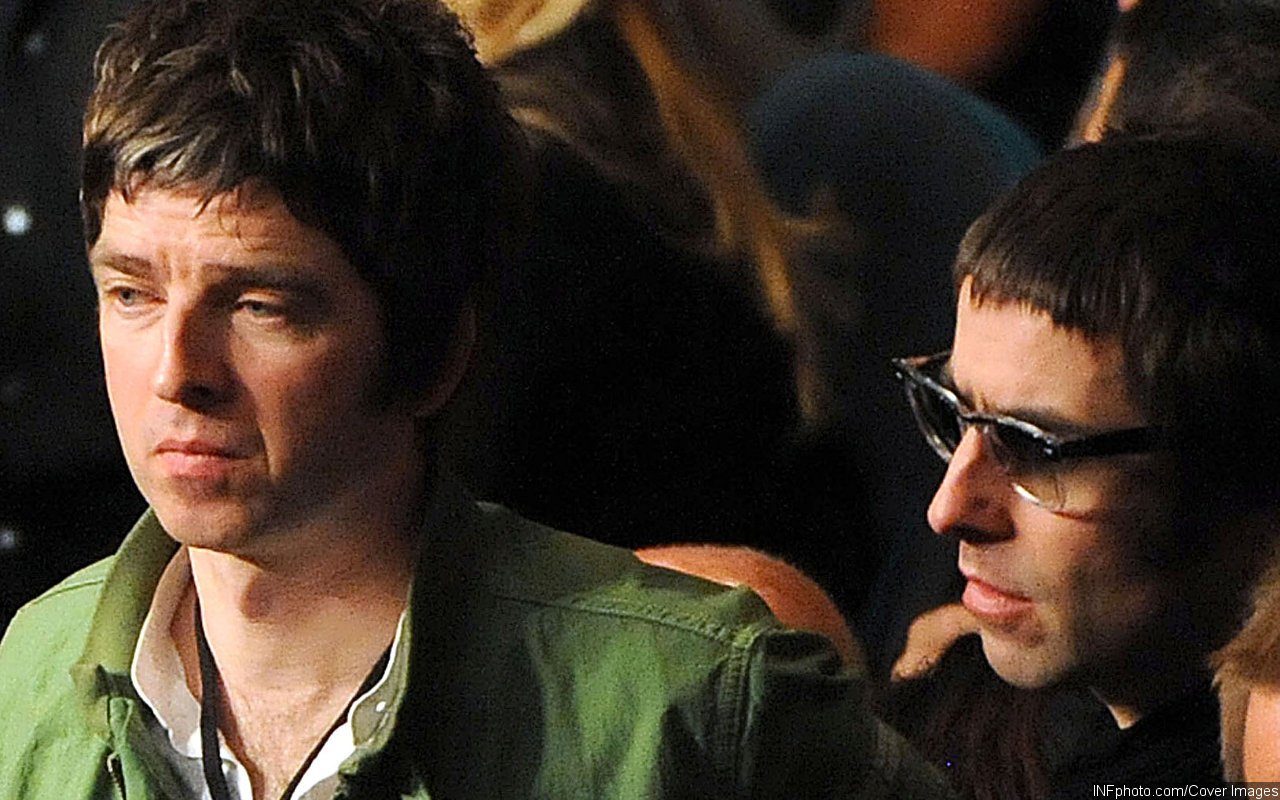 Noel Gallagher Begs Estranged Brother Liam To Call Him