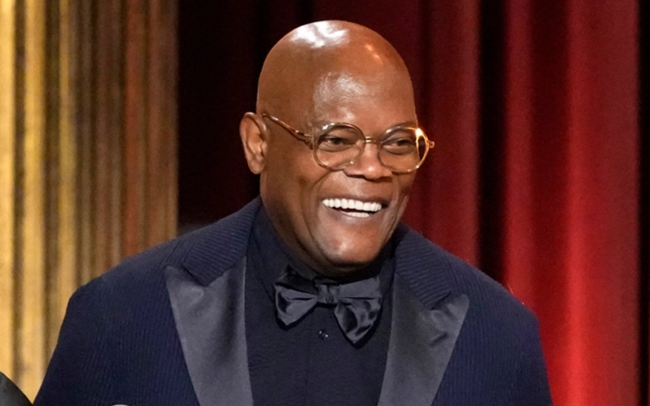 Samuel L. Jackson Roasted Over His Viral 'Losing Face' at 2023 Tony Awards