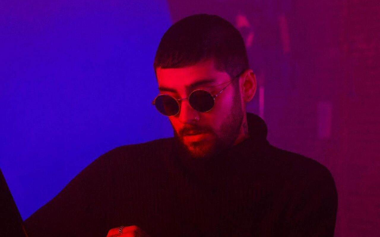 Zayn Malik Sets Internet Abuzz After Posting a Series of Rare Pics on Instagram: 'Is This a Dream?'