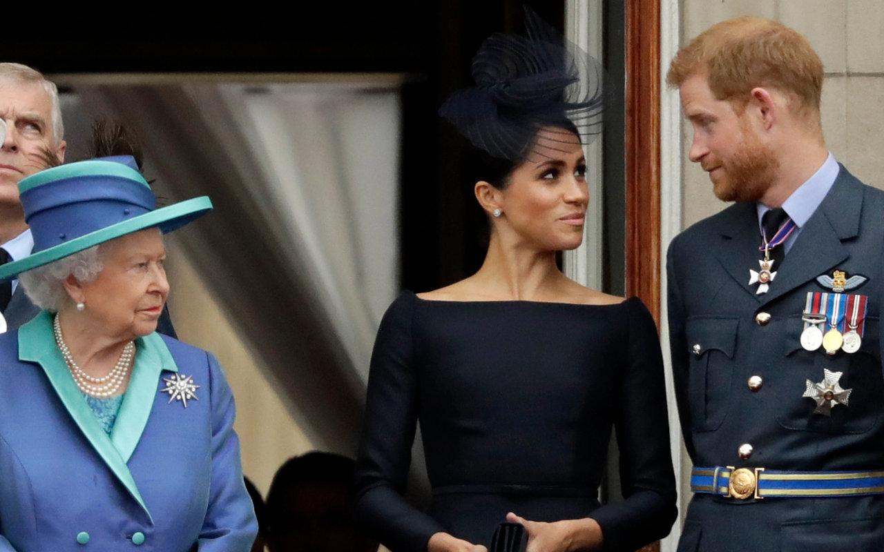 Meghan Markle and Prince Harry in High Spirits After Blaming Queen ...