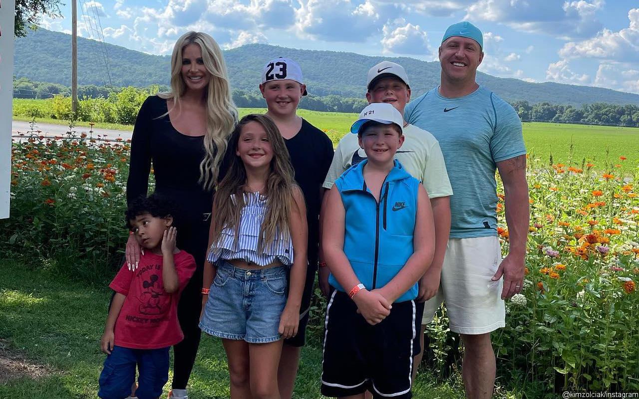 Kim Zolciak and Kroy Biermann Put United Front While Attending Church With Kids Amid Nasty Divorce