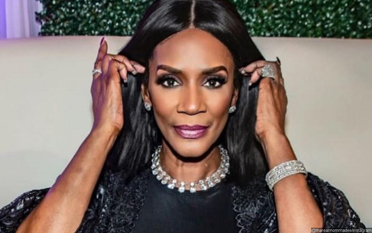 'Love and Hip Hop' Star Momma Dee Looks in Pain After Hit-and-Run Accident