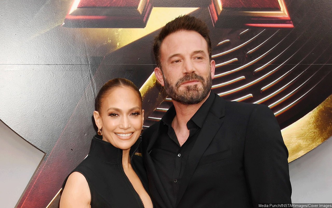 Ben Affleck Looks Stoic on First Anniversary Dinner With Jennifer Lopez