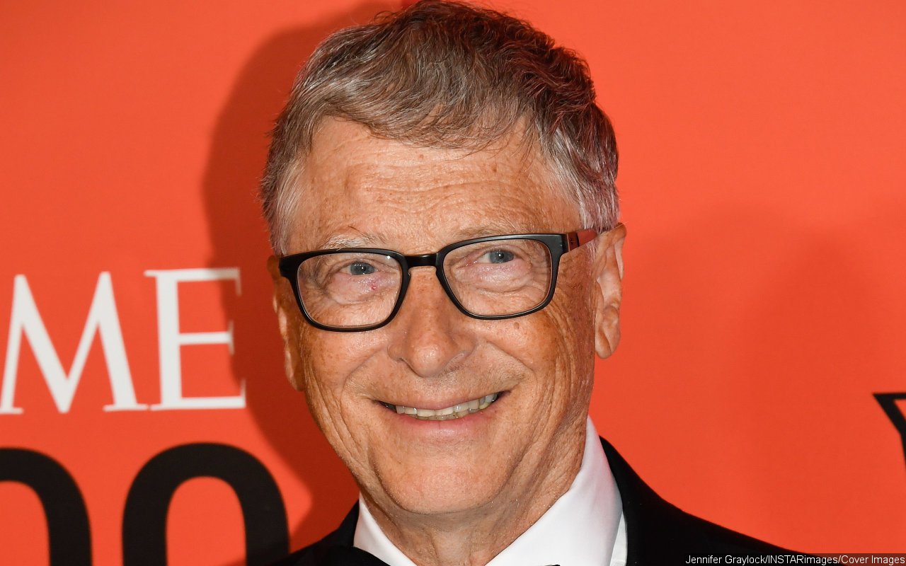 Bill Gates Not Engaged to Paula Hurd Just Yet Despite Her Ring on That Finger