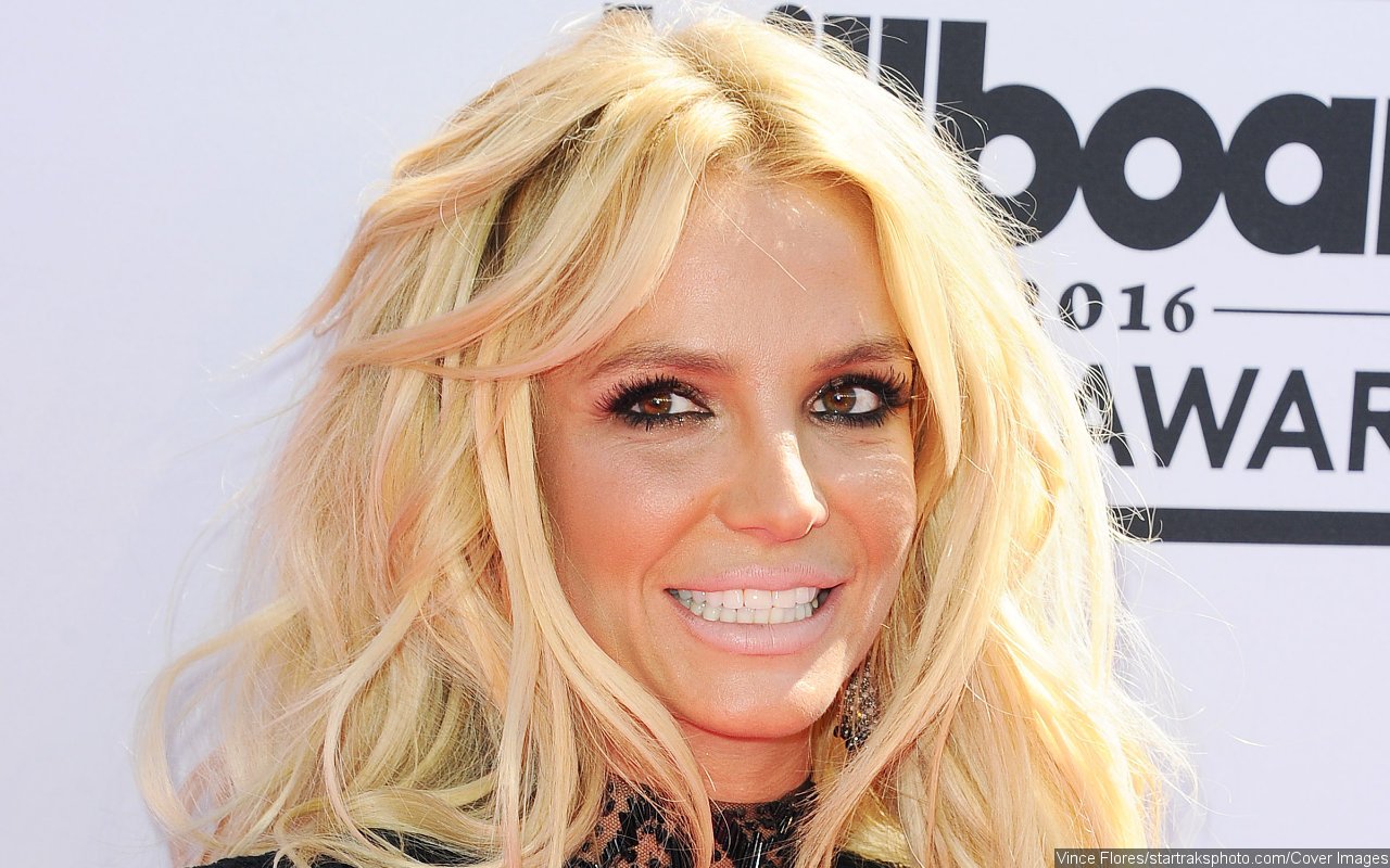 Britney Spears Leaves Fans Worried After Deleting Her Instagram Account