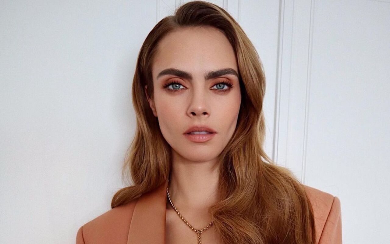 Cara Delevingne Plans to Freeze Her Eggs as She Wants Babies So Bad