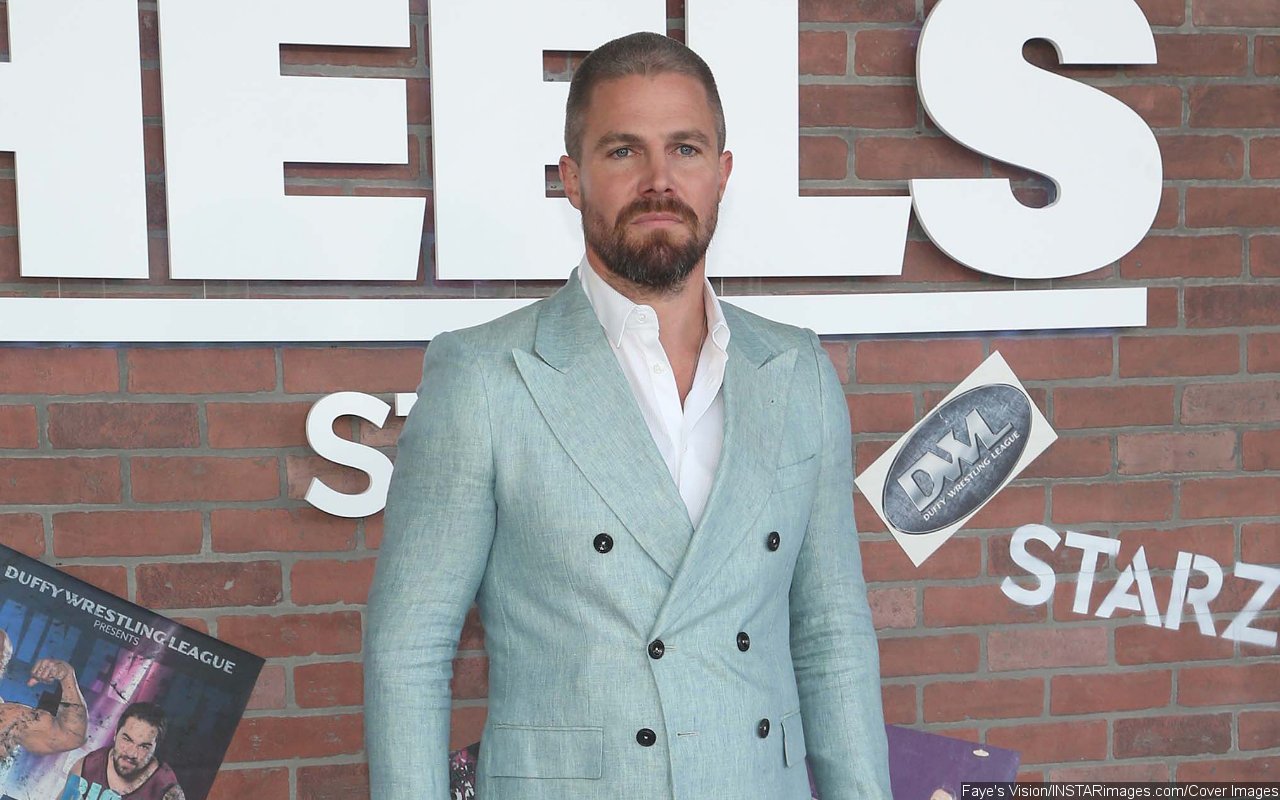 Stephen Amell Clarifies His Comment on 'Myopic' SAG-AFTRA Strike After Getting Backlash