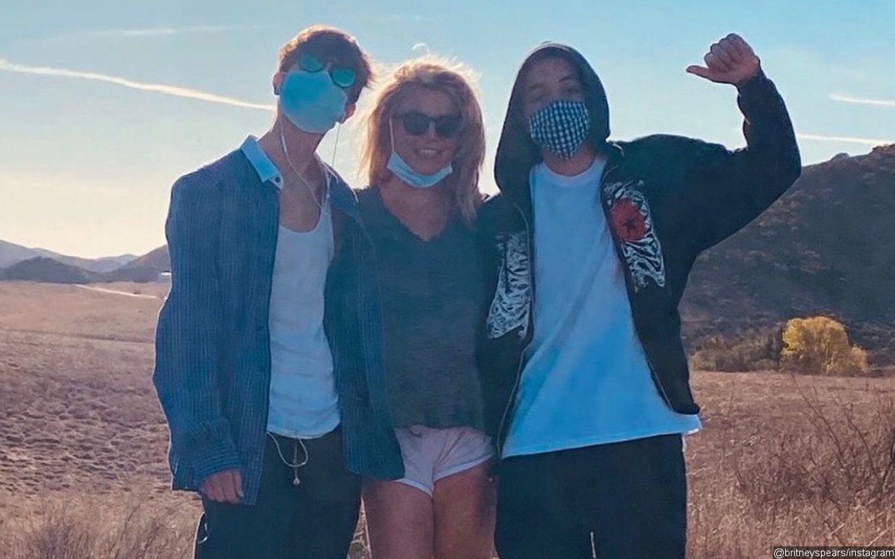 Britney Spears' Sons Traumatized by Hawaii Wildfires