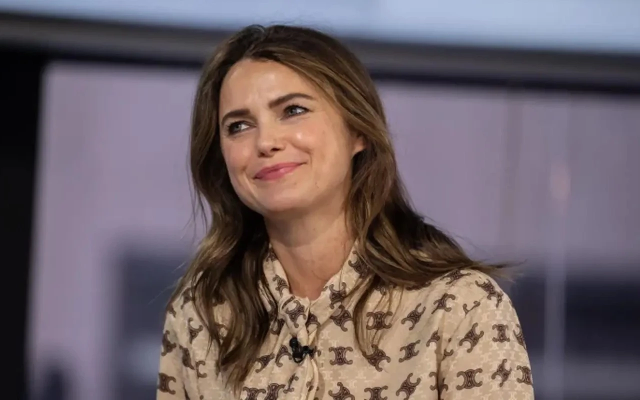Keri Russell Glad to Leave Disney Mouseketeers With Her 'Sanity' and ...