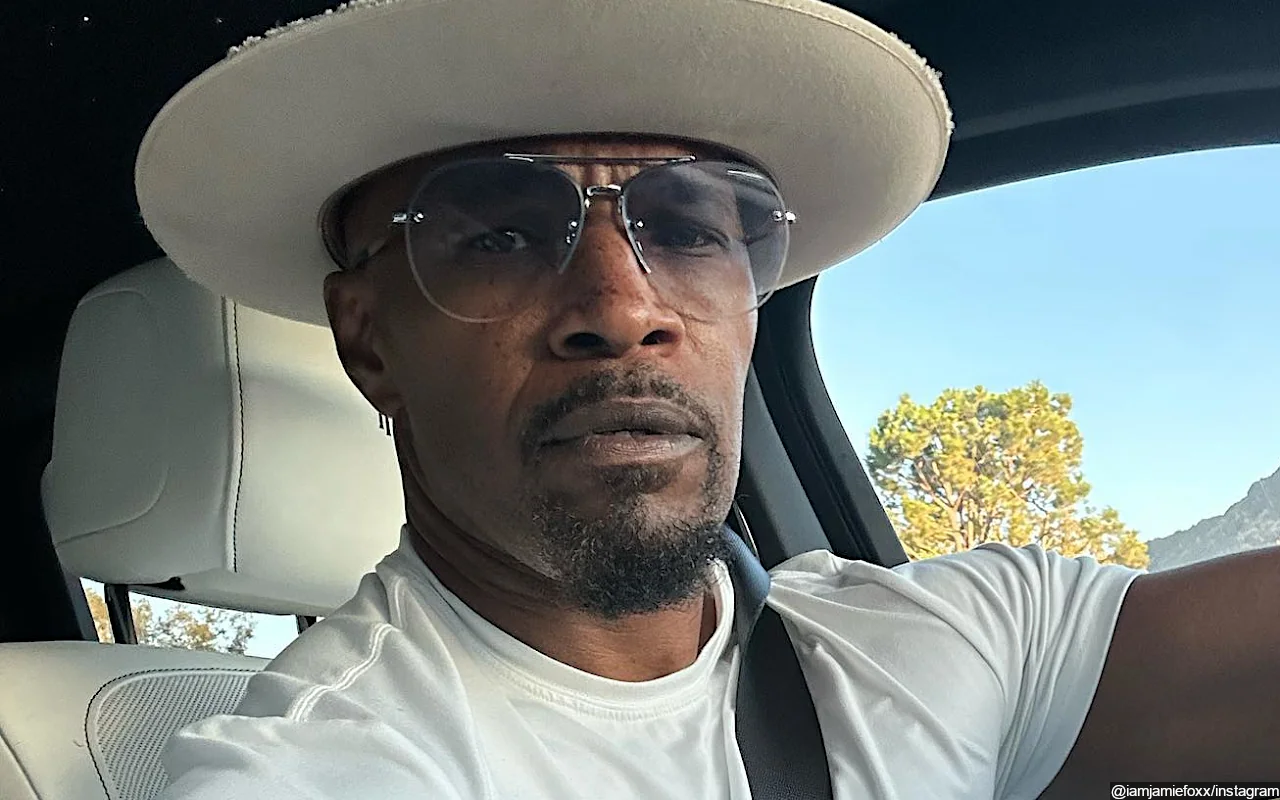 Jamie Foxx Spotted Enjoying Romantic Dinner Date With Mystery Woman In Malibu