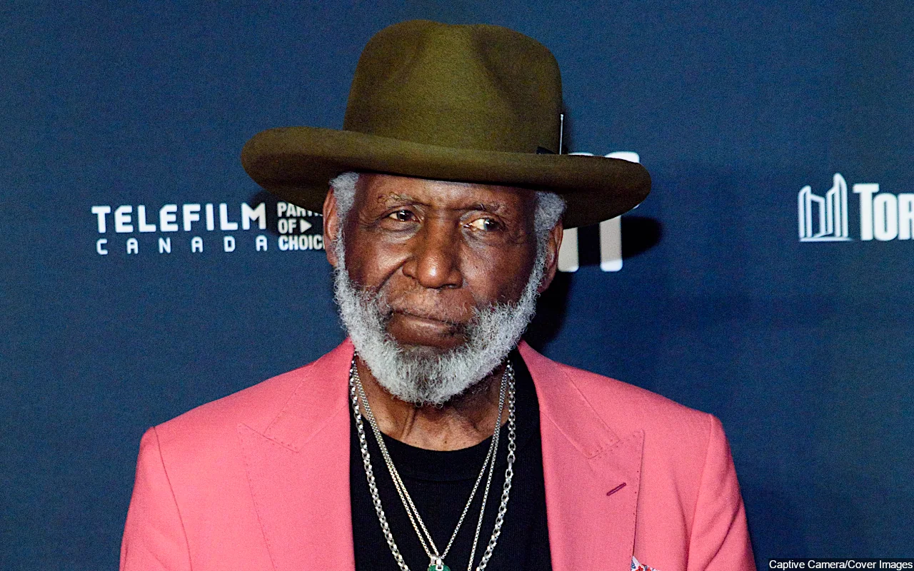 Richard Roundtree Passes Away From Cancer