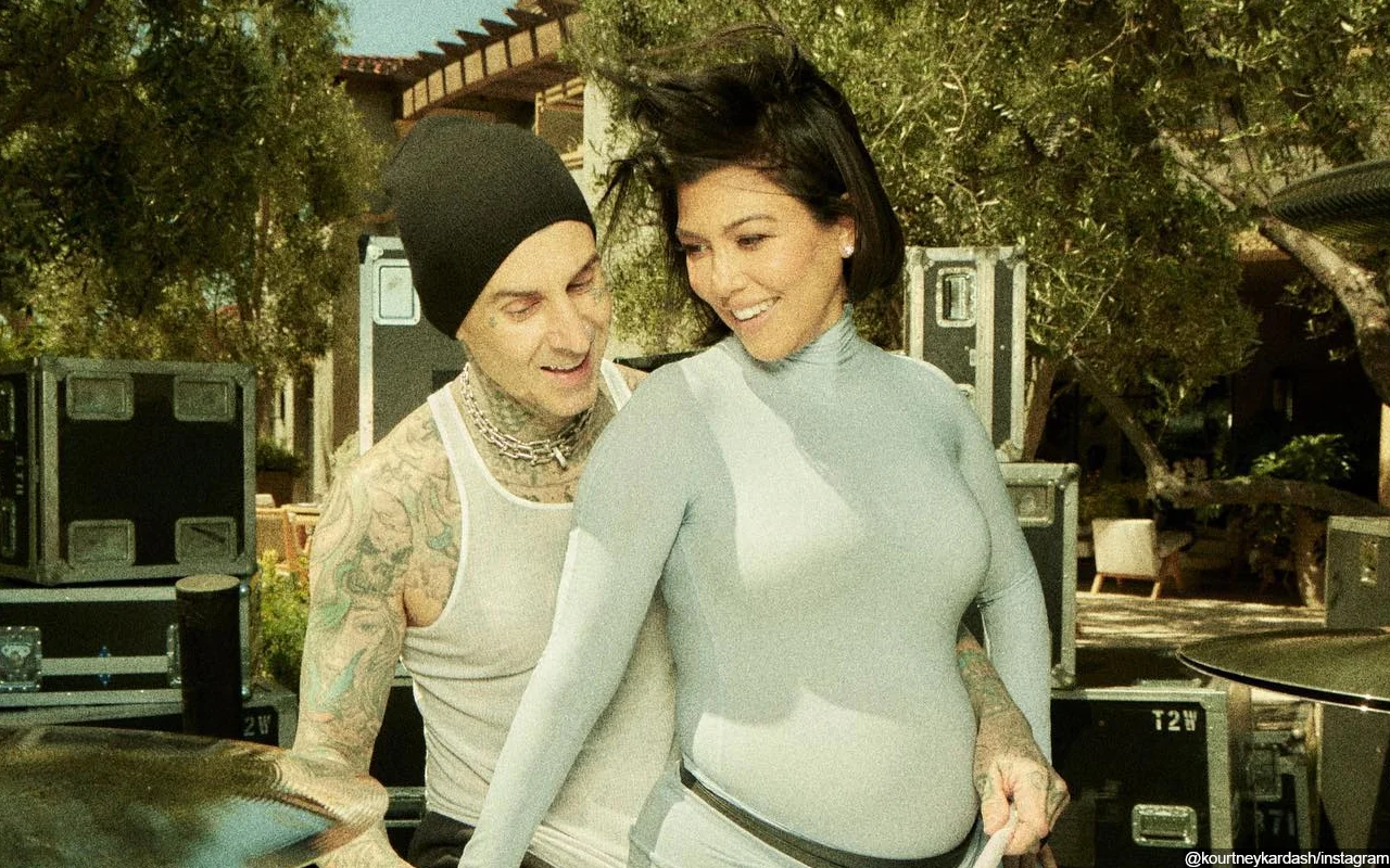 Kourtney Kardashian And Travis Barker Spotted Leaving Hospital After ...