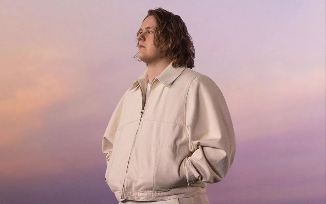 Lewis Capaldi Celebrates New Year With Extended Version of His Second Album